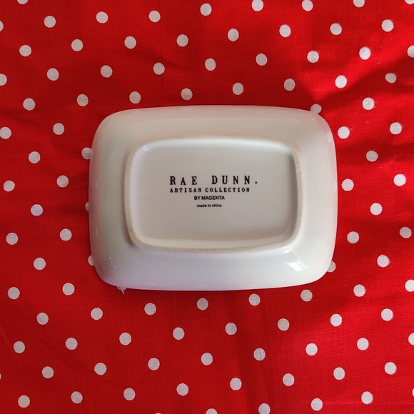 Rae Dunn soap dish - Picture 3 of 5